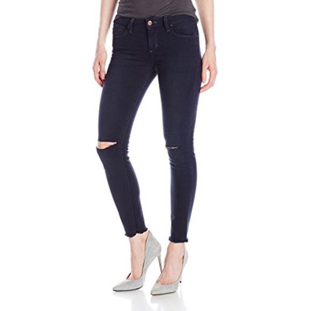 JOE’S JEANS The Finn Ankle Skinny Ankle